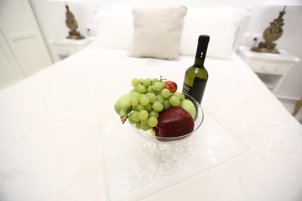 The White Suites Adámas Extérieur photo