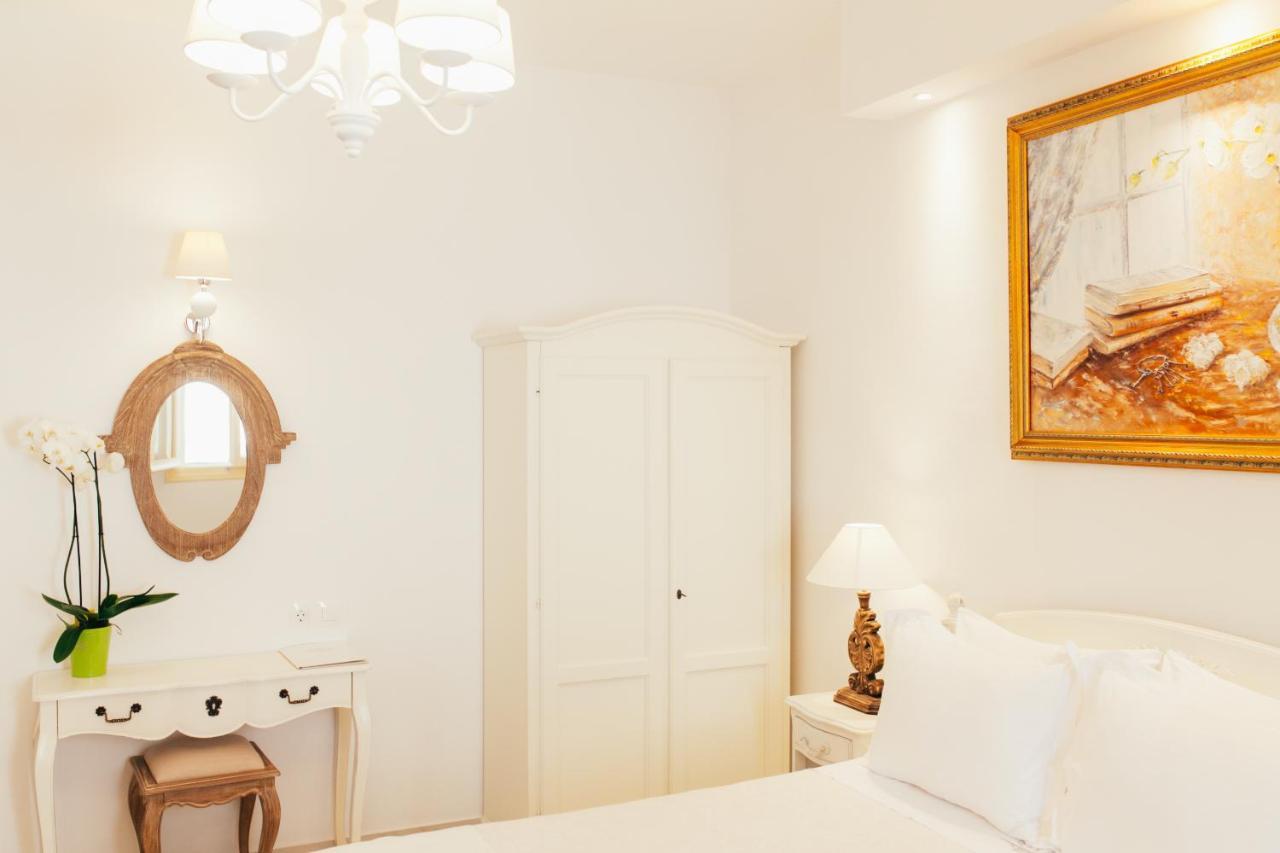 The White Suites Adámas Extérieur photo